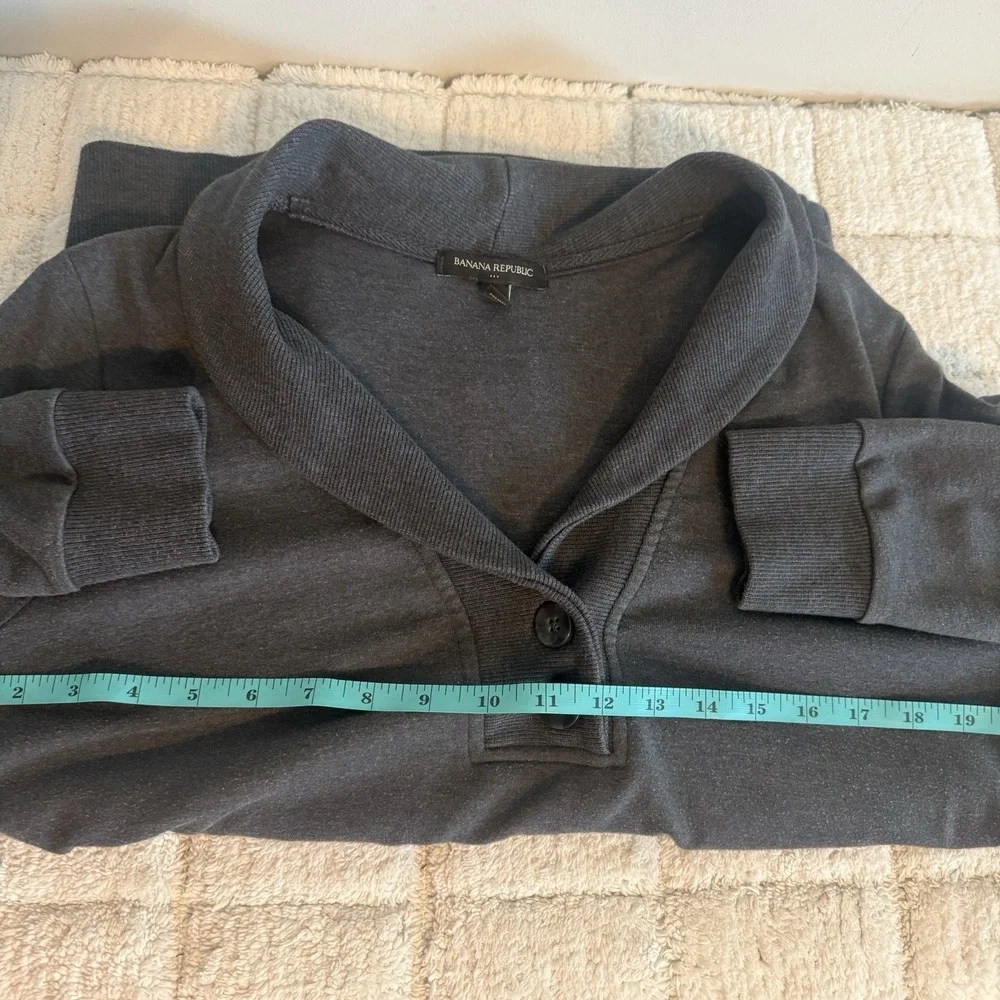 Banana Republic Mens Pullover Gray Sweater L Minimalist Layers Officecore Preppy